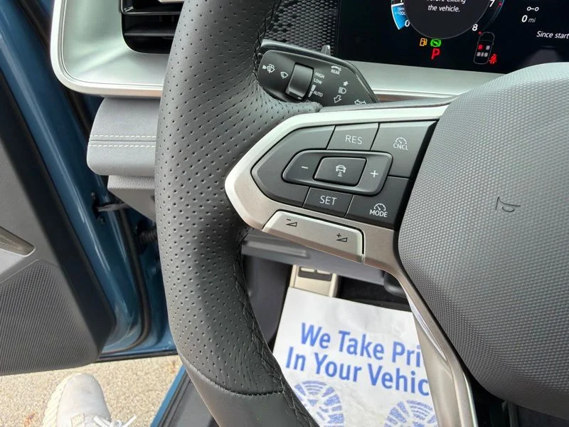 New 2026 Blue Volkswagen 2.0T SE R-Line Black image 25