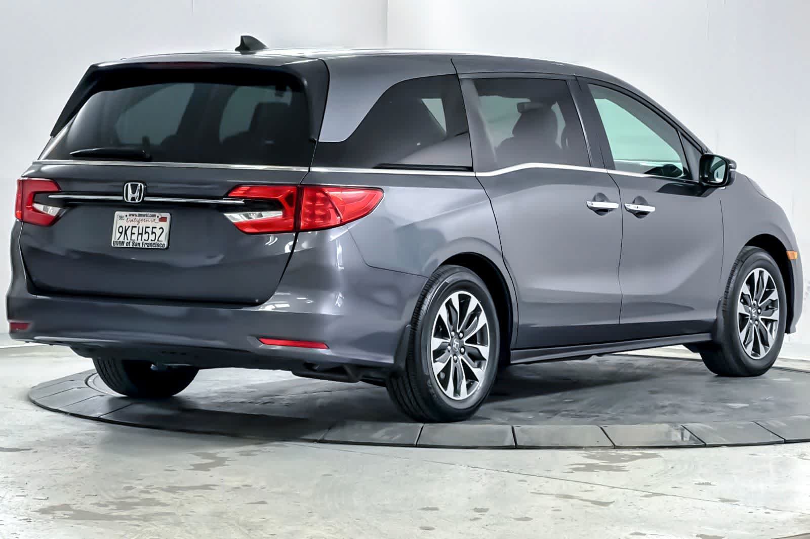 Used 2024 Modern Steel Metallic Honda EX-L image 2