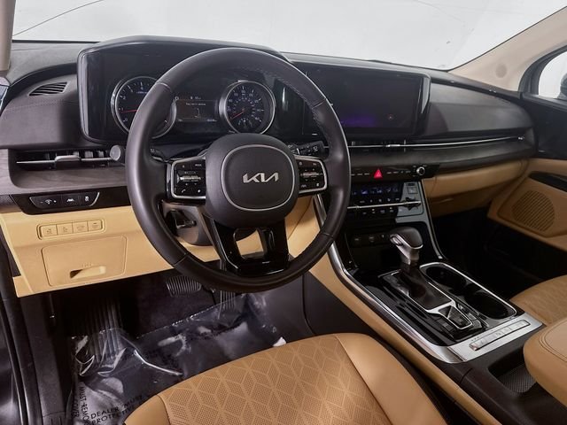 Used 2024 Gray Kia EX image 11
