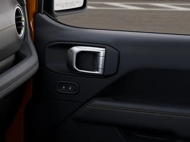 New 2026 Goldilocks Exterior Paint Jeep Sahara image 26