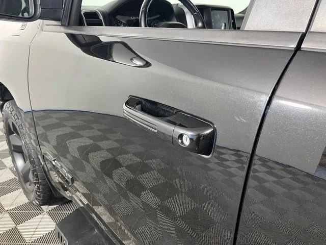Used 2019 Black Ram Big Horn/Lone Star image 13