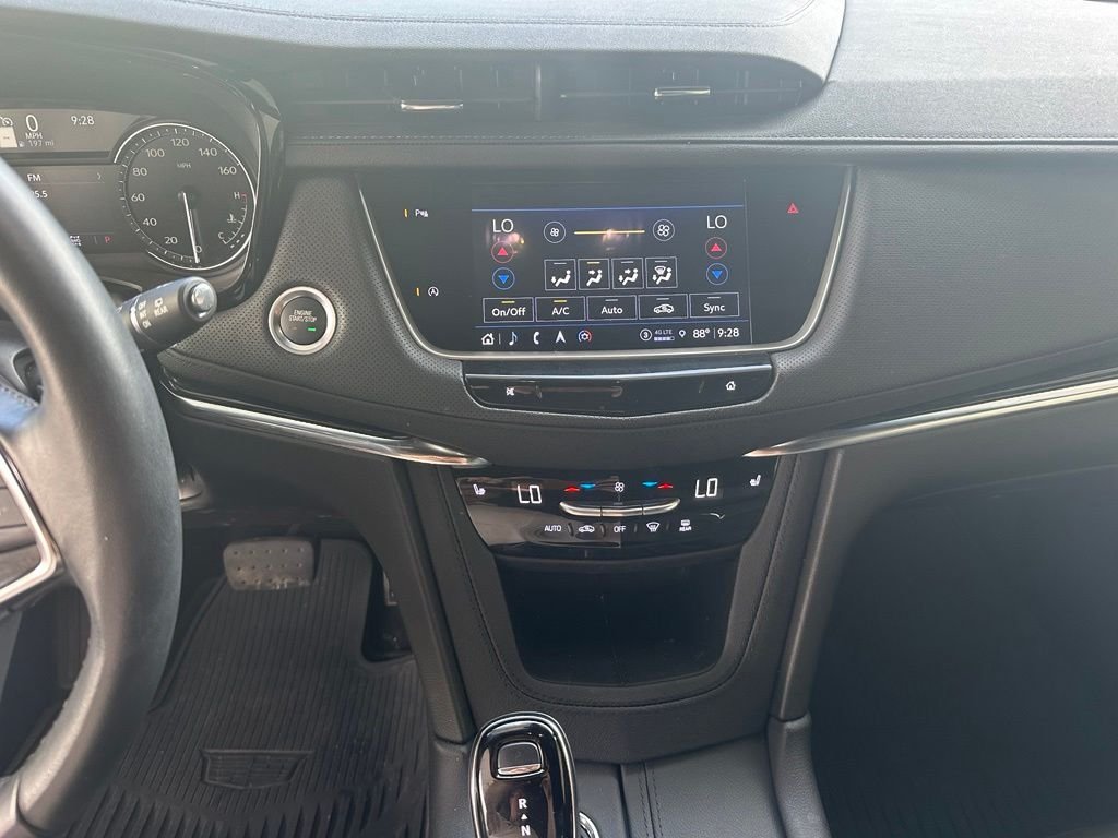 Used 2023 White Cadillac Premium Luxury image 21