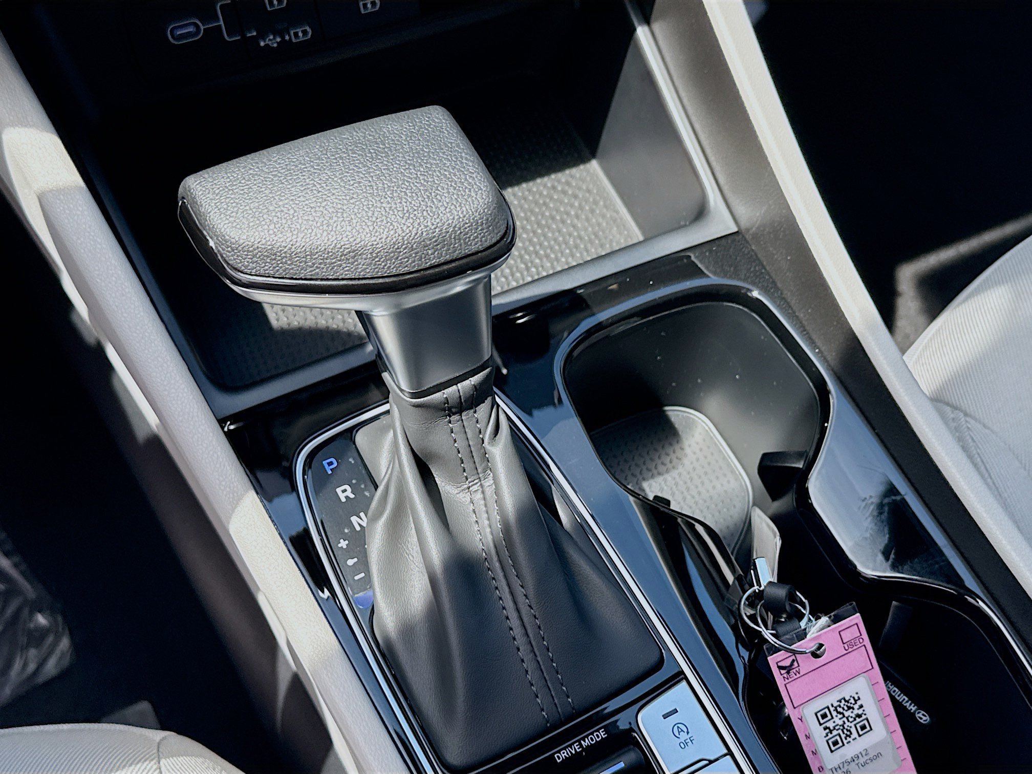 New 2026 Atlantis Blue Hyundai SE FWD image 37