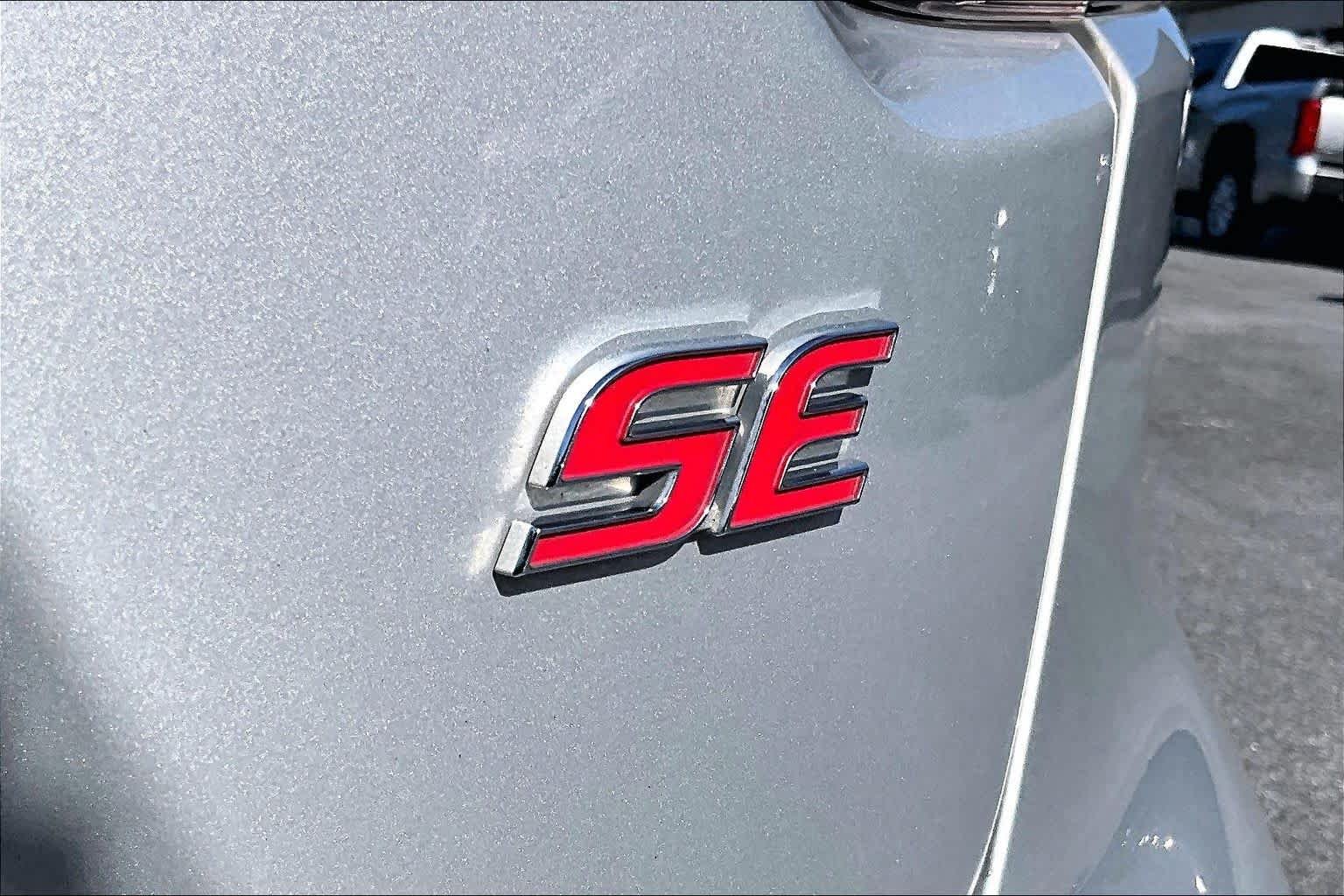 Used 2025 Classic Silver Metallic Toyota SE image 10