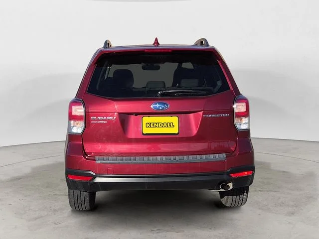 Used 2018 Venetian Red Pearl Subaru 2.5i Premium image 6