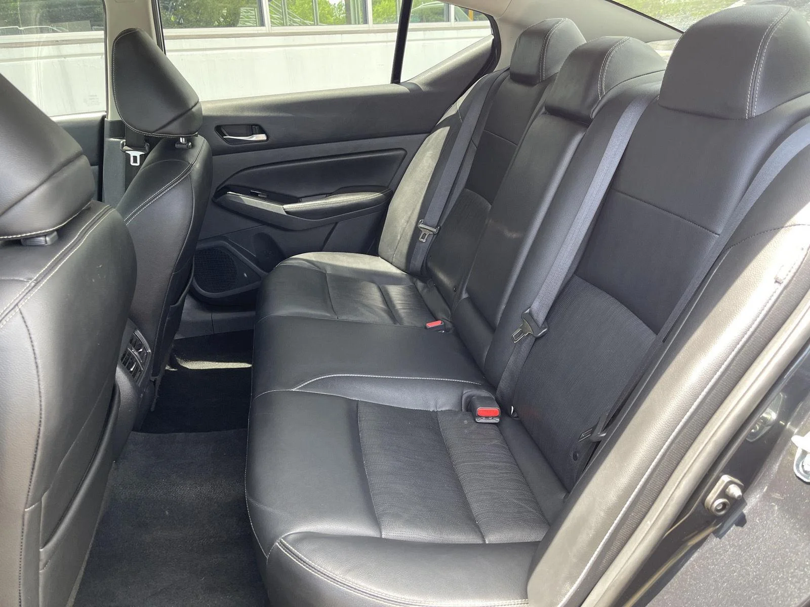 Used 2022 Storm Blue Metallic Nissan 2.5 SL image 37