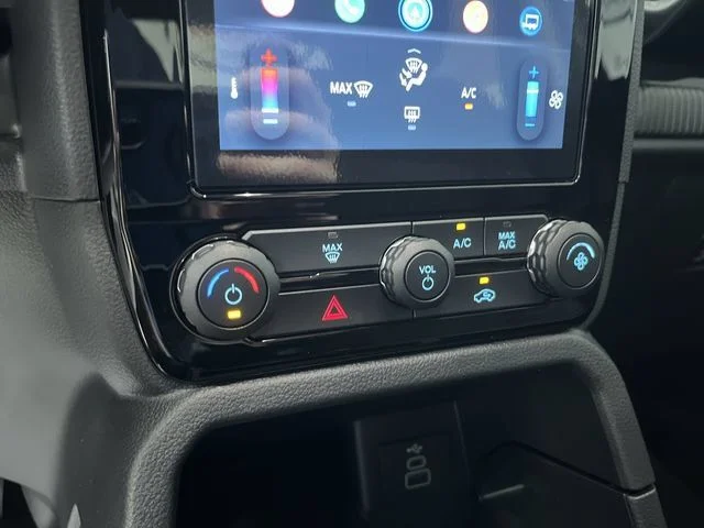 New 2026 Marsh Gray Ford XLT image 17