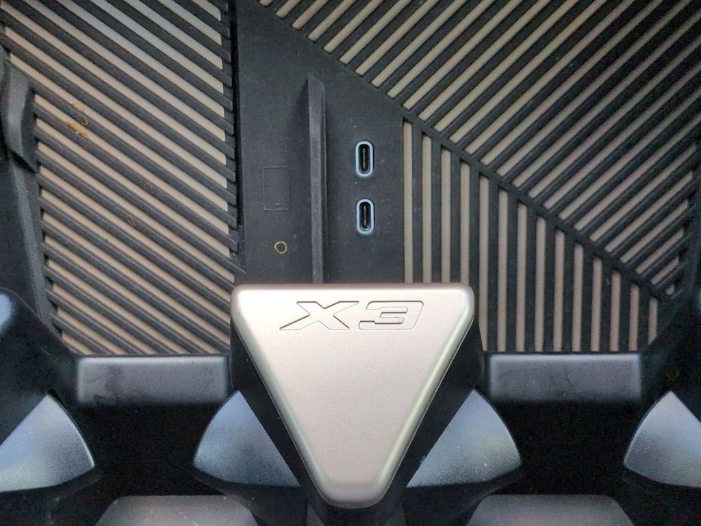 2025 BMW X3 30 - Photo 22