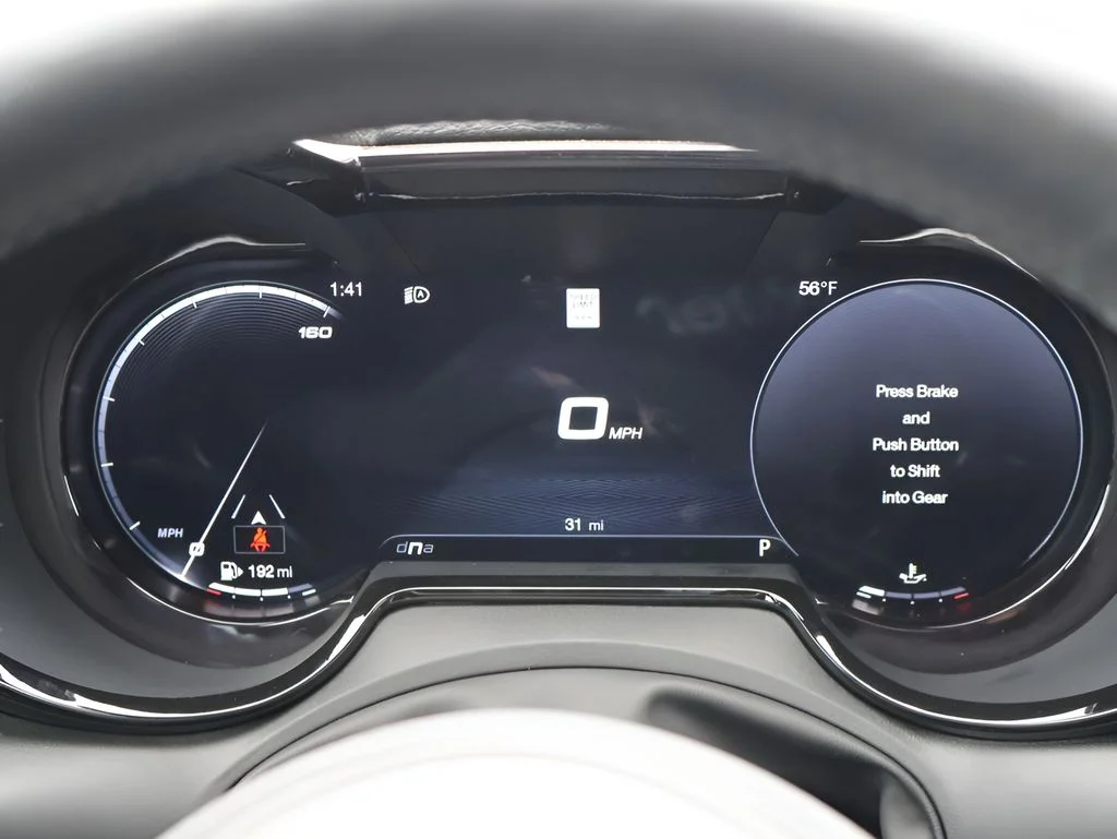 New 2025 Alfa Black Alfa Romeo Base image 30
