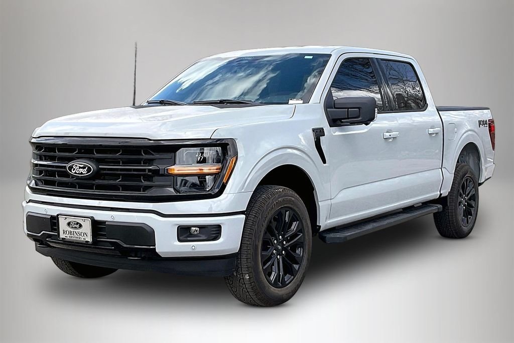 New 2026 Ford F-150 XLT 4D SuperCrew