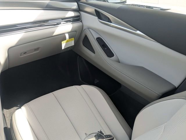 New 2027 GRAPHITE SHADOW INFINITI Pure FWD image 17