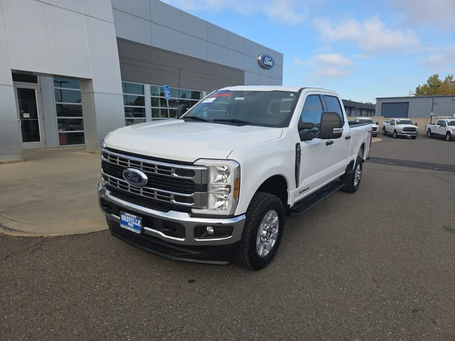 2024 Ford Super Duty F-350 SRW XLT