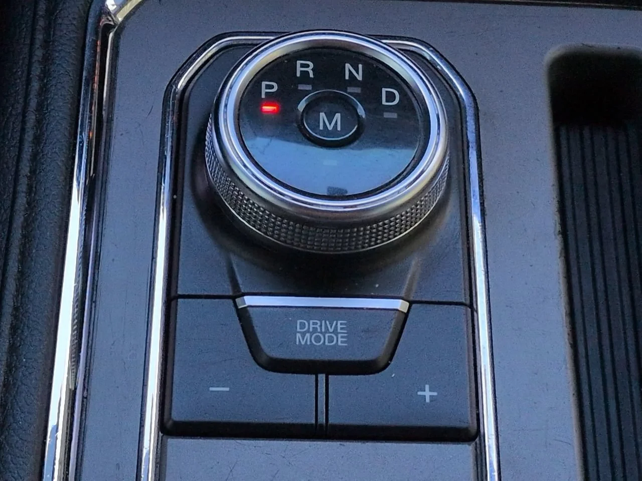 Used 2021 Black Metallic Ford XLT image 19