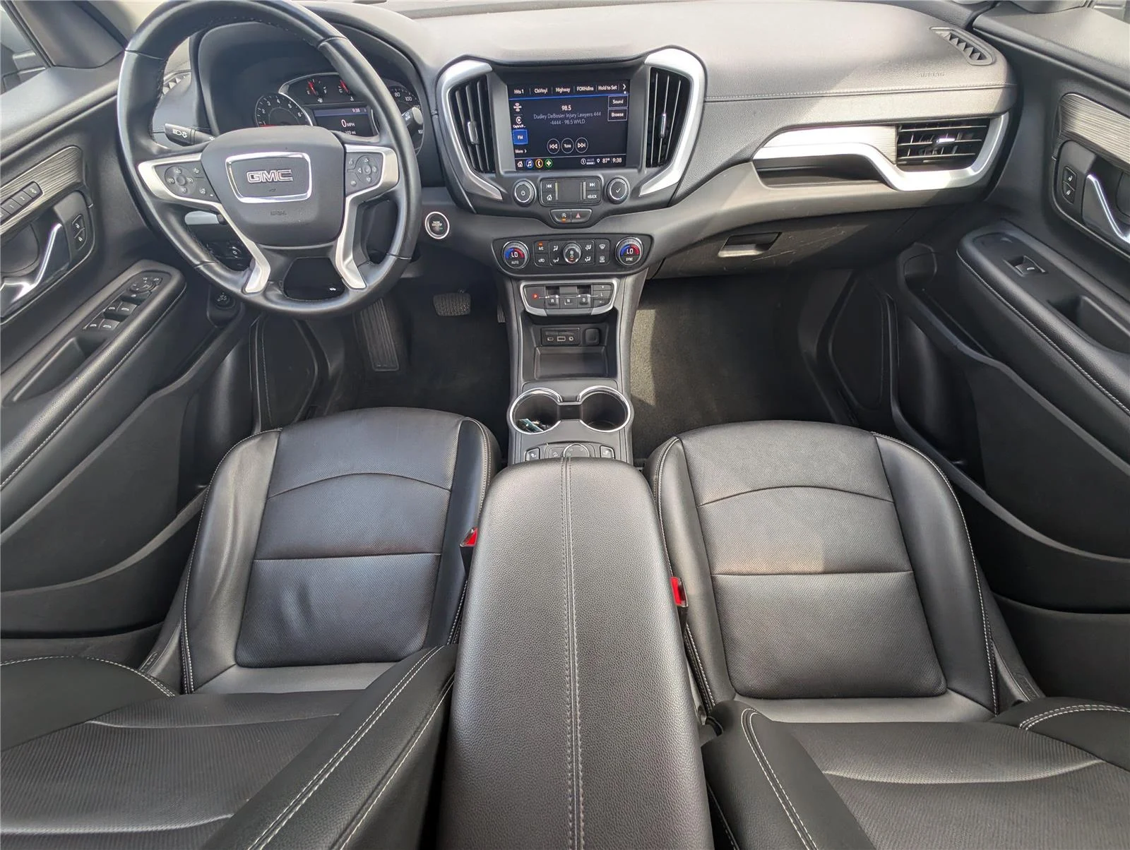 Used 2024 Sterling Metallic GMC SLT image 33