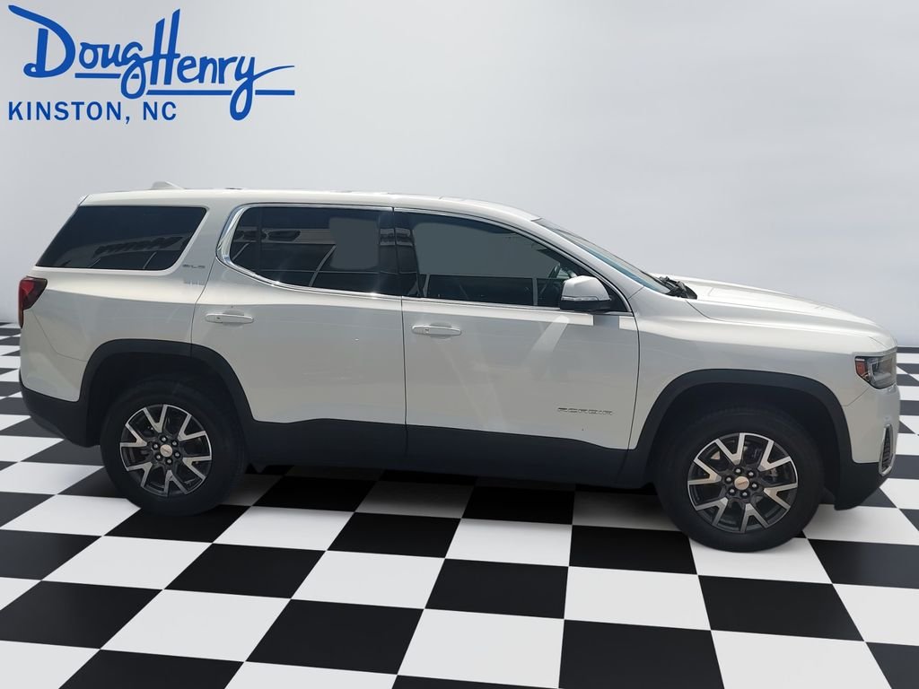 Used 2023 White GMC SLE image 6