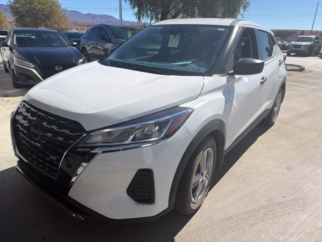 Certified Used 2025 White Nissan S image 1