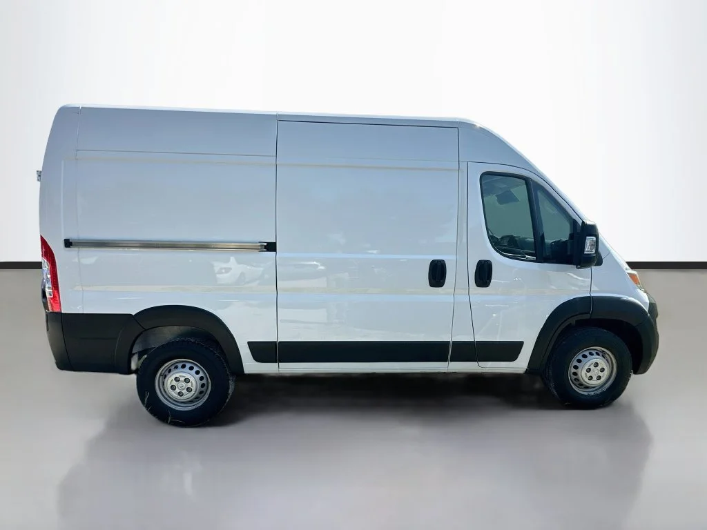 Used 2024 White Ram High Roof image 4