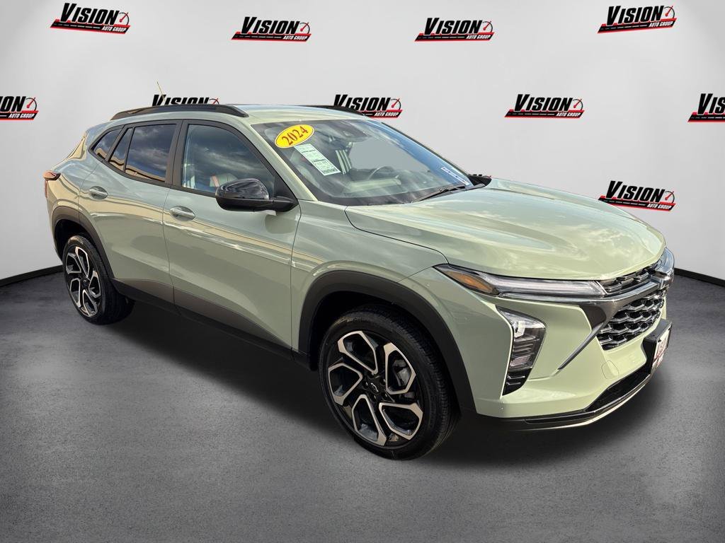 Used 2024 Green Chevrolet 2RS image 7
