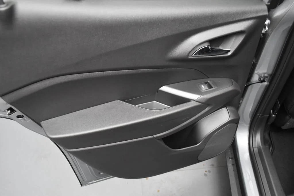 New 2026 Sterling Gray Metallic Chevrolet 2RS image 21