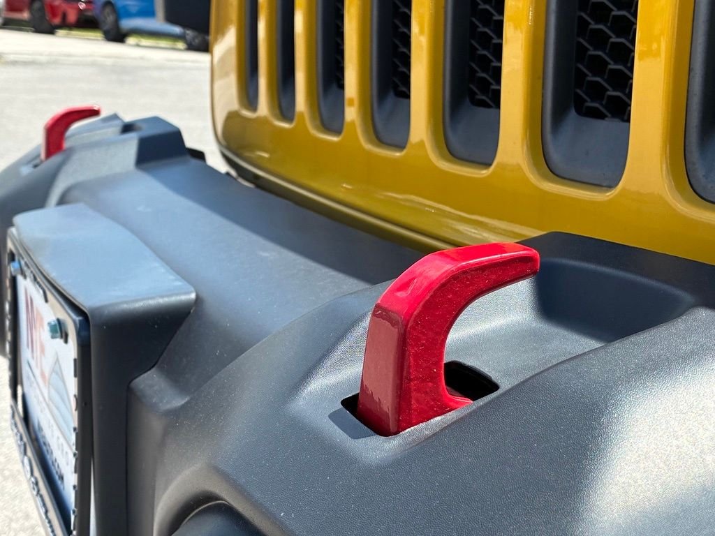 Used 2020  Jeep Rubicon image 33