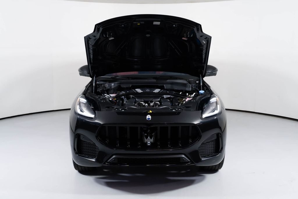 2026 Maserati Grecale Modena V6 - Photo 8