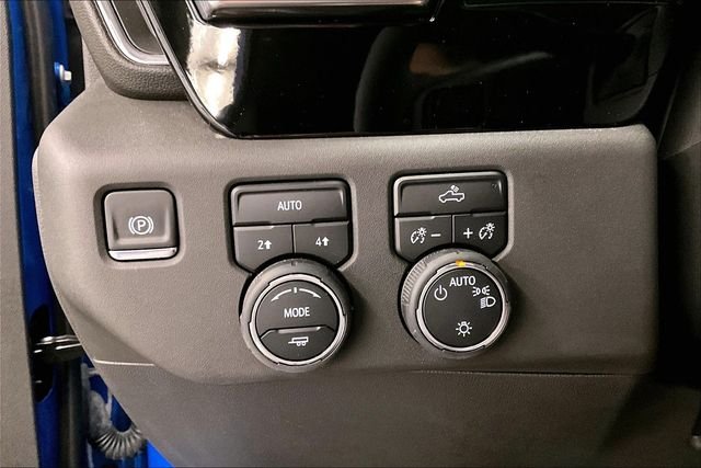 Used 2025 Riptide Blue Metallic Chevrolet LT image 37