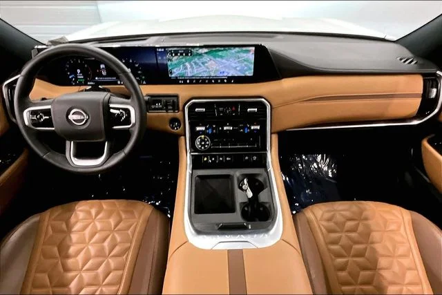 2025 Nissan Armada Platinum Reserve - Photo 18