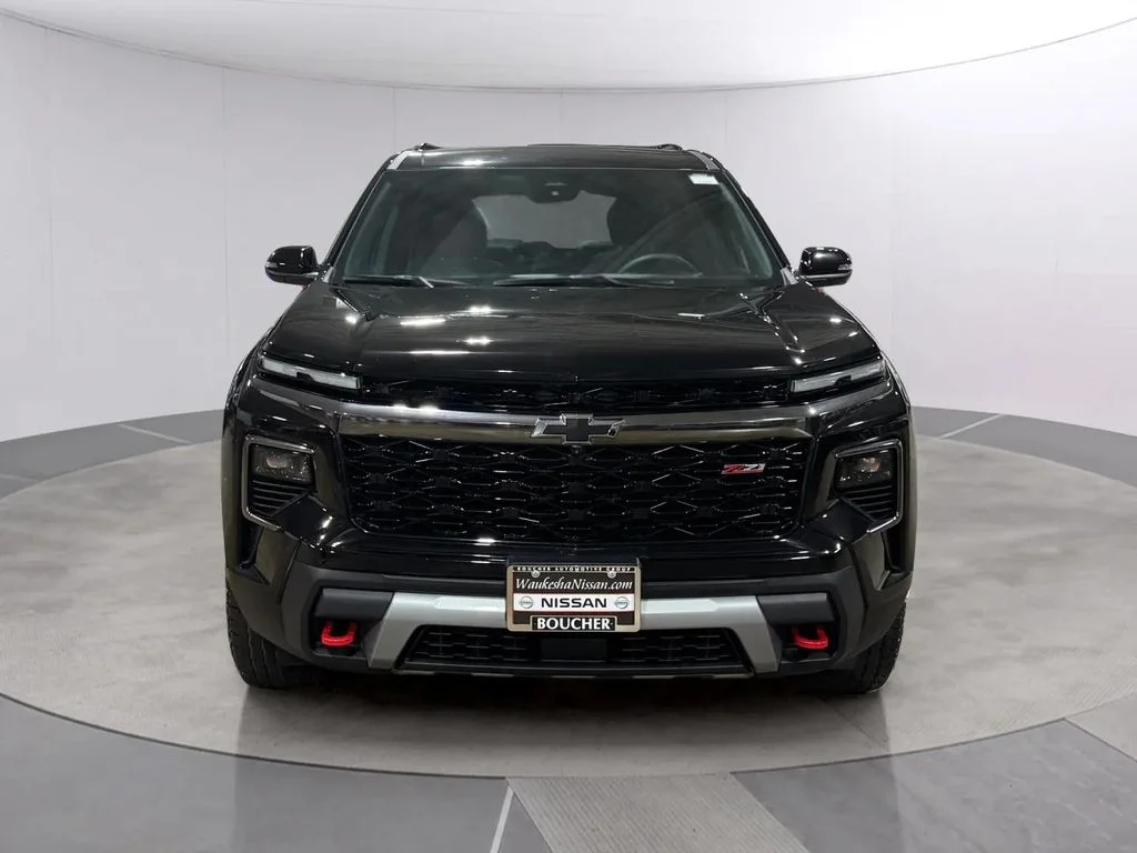 Used 2024 Mosaic Black Metallic Chevrolet Z71 image 8