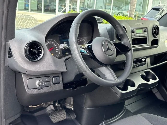 New 2026 White Mercedes-Benz  image 11