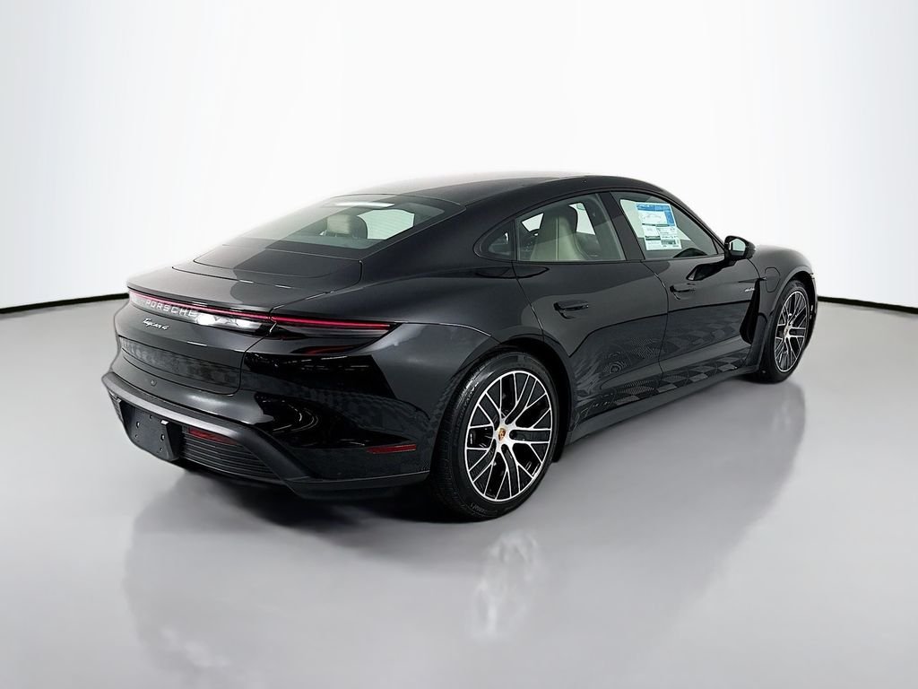 Used 2025 Black Porsche  image 9
