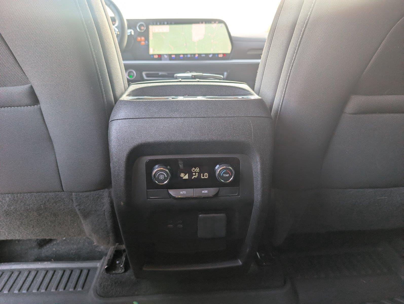 Used 2025 Lakeshore Blue Metallic Chevrolet LT image 33