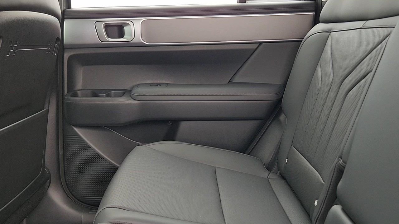 New 2026 Hampton Gray Hyundai SEL image 15