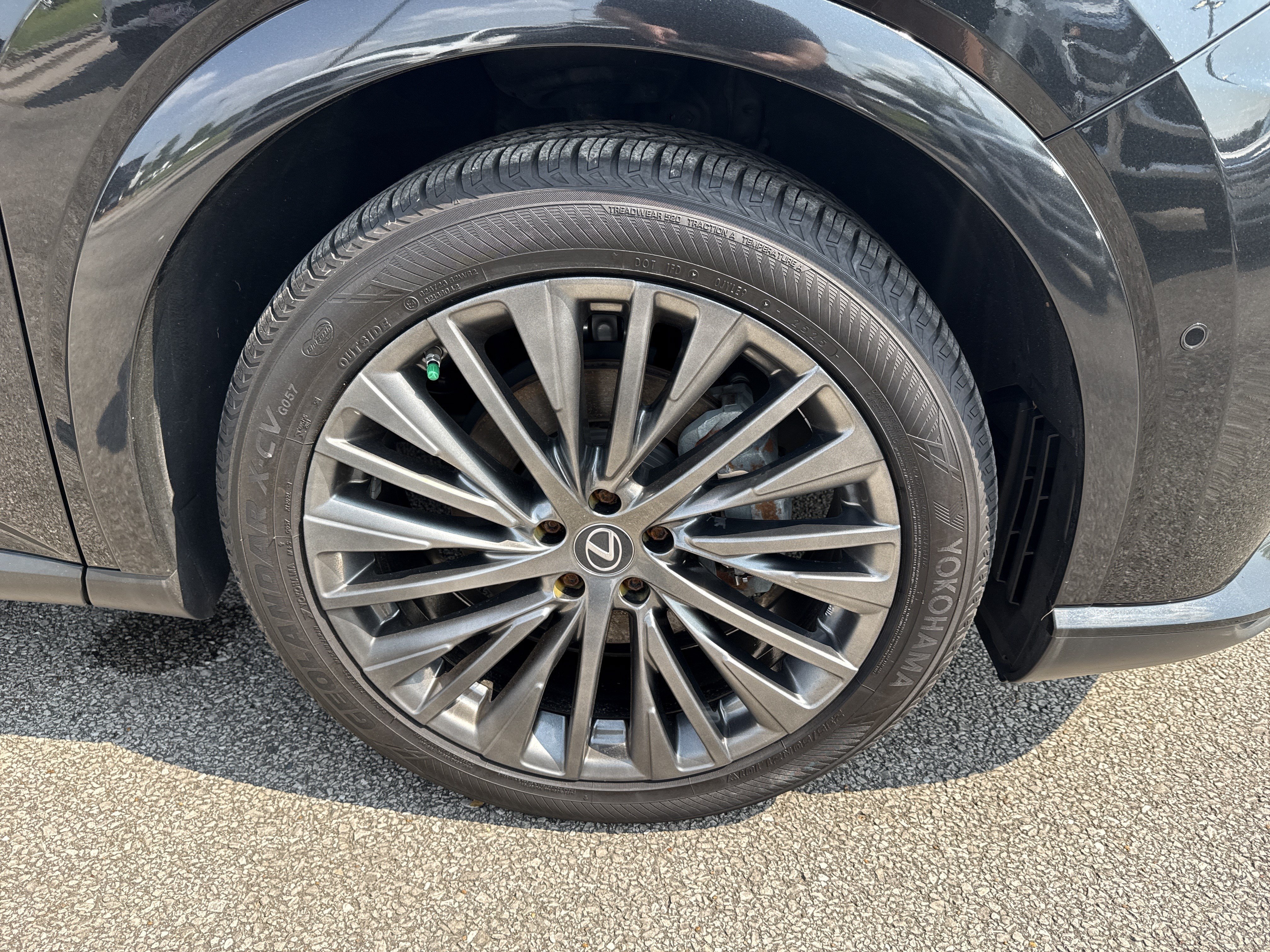 Used 2023 Black Lexus RX 350 Premium image 13