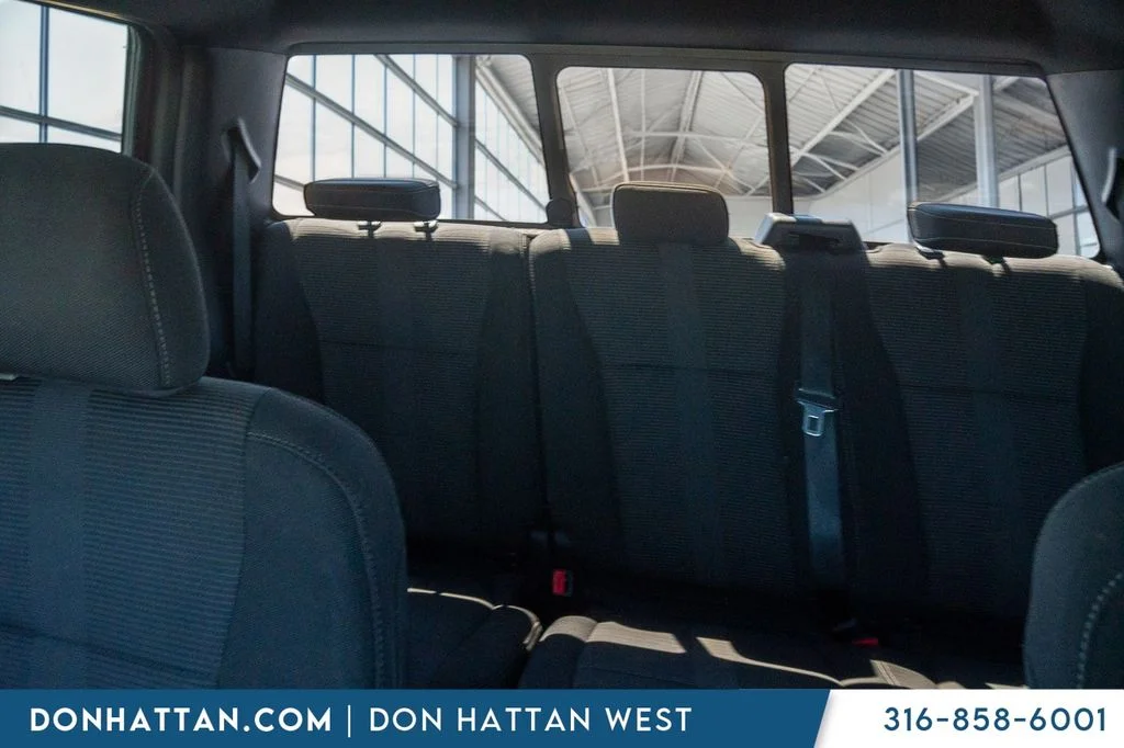 Used 2017  Ford XLT image 18