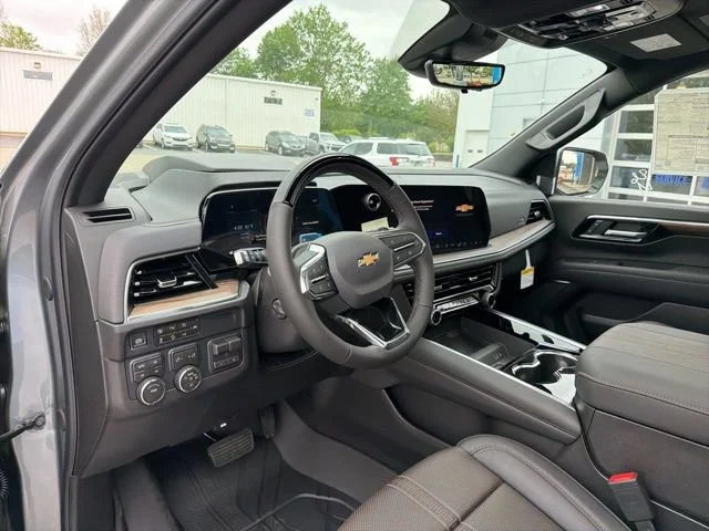 New 2026 Sterling Gray Metallic Chevrolet High Country image 26