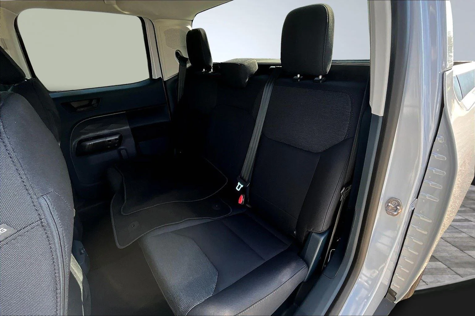 2025 Ford Maverick XL - Photo 18