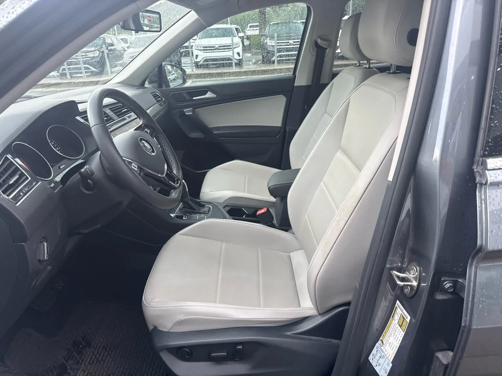Certified Used 2021 Platinum Gray Metallic Volkswagen SE image 19