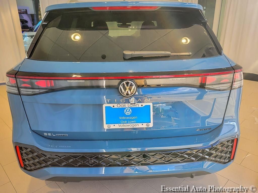 New 2026 Monterey Blue Pearl Volkswagen 2.0T SEL R-Line Turbo image 4