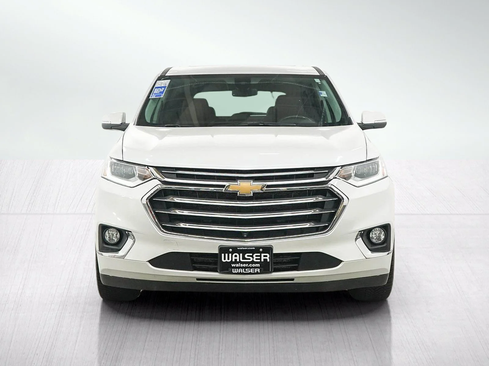 Used 2021 Iridescent Pearl Tricoat Chevrolet High Country image 8