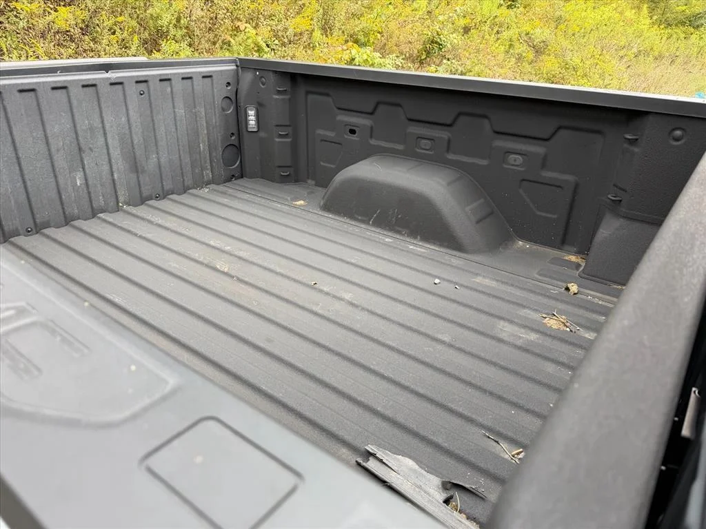 Used 2019 Satin Steel Metallic Chevrolet LT image 24