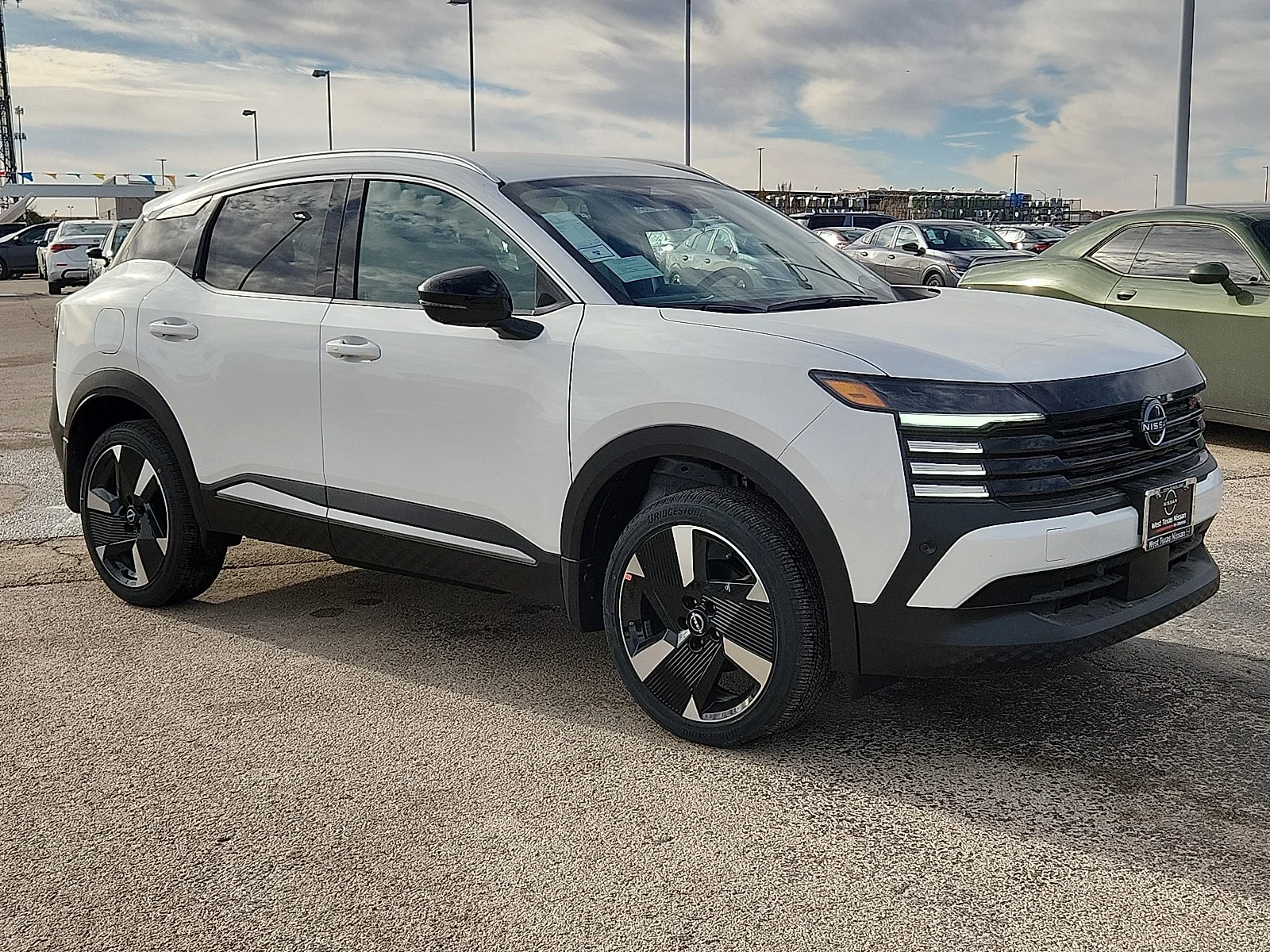 New 2026 QAC Aspen Whit Nissan SR Front-Wheel Drive image 6