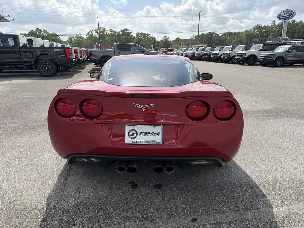 Used 2012 Red Chevrolet Grand Sport image 5