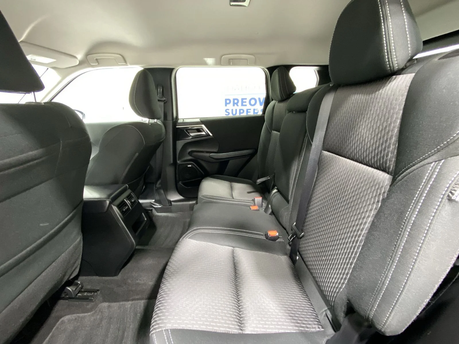 Used 2025 Black Mitsubishi ES image 22