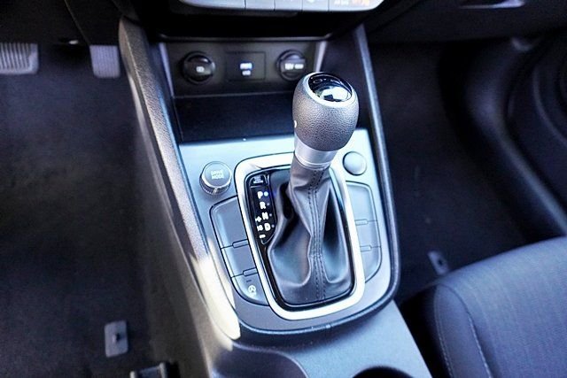 Used 2023 Gray Hyundai SEL image 28