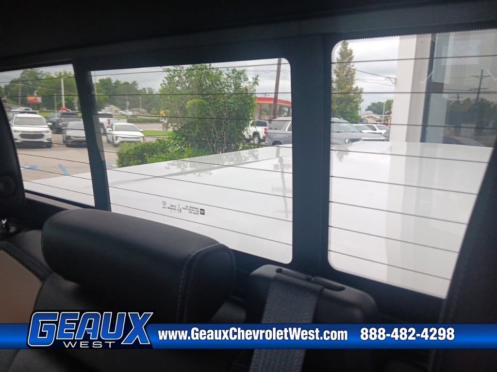 Used 2019 IRIDESCENT PEARL TRICOAT Chevrolet High Country image 35