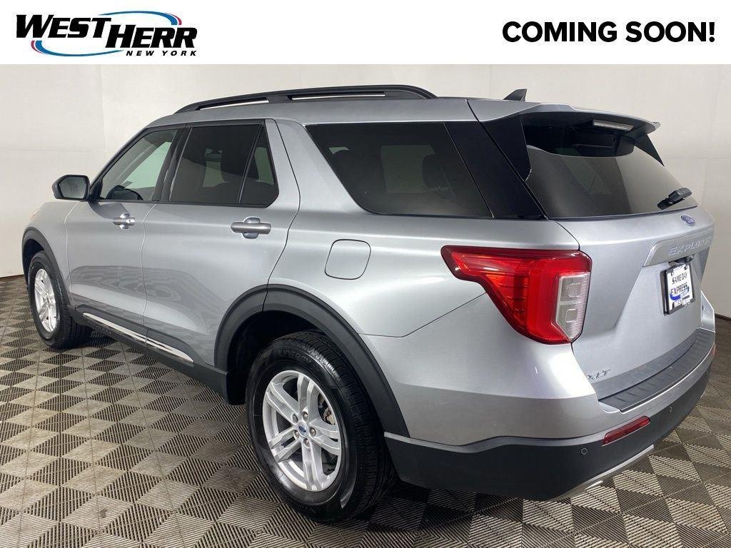 Used 2024 Silver Metallic Ford XLT image 29