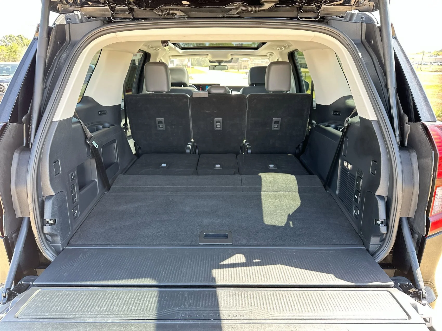 2025 Ford Expedition Active - Photo 28