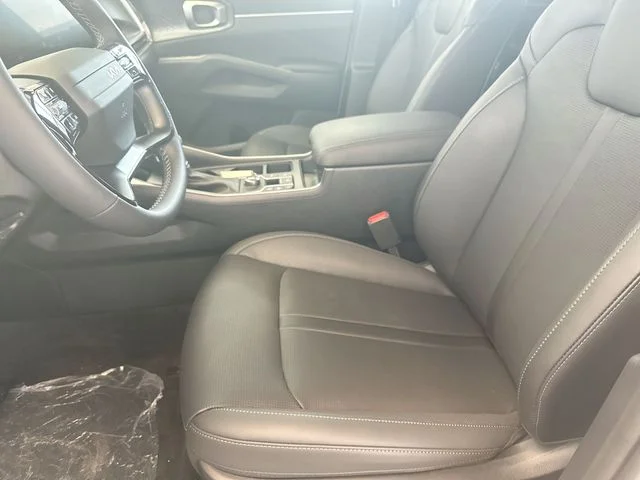 New 2026 Glacial White Pearl Kia S image 15