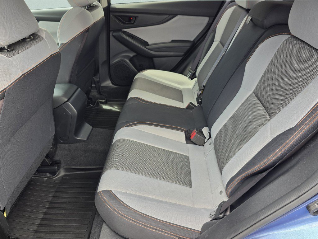 Certified Used 2018 Quartz Blue Pearl Subaru 2.0i Premium image 29
