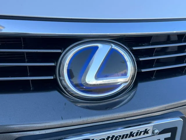 Used 2016 Eminent White Pearl Lexus  image 20